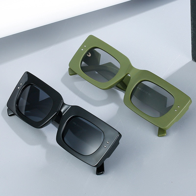 Retro Green Rectangle Sunglasses for Women